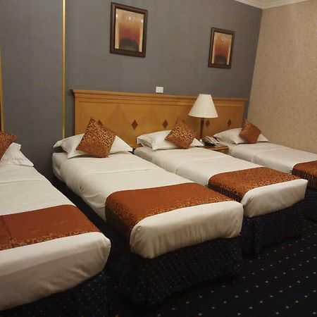 فندق المروج كريم Almorooj Kareem Hotel Джеда Екстериор снимка