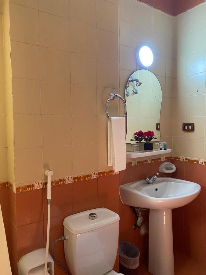 فندق المروج كريم Almorooj Kareem Hotel Джеда Екстериор снимка