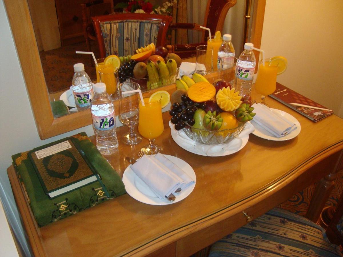 فندق المروج كريم Almorooj Kareem Hotel Джеда Екстериор снимка