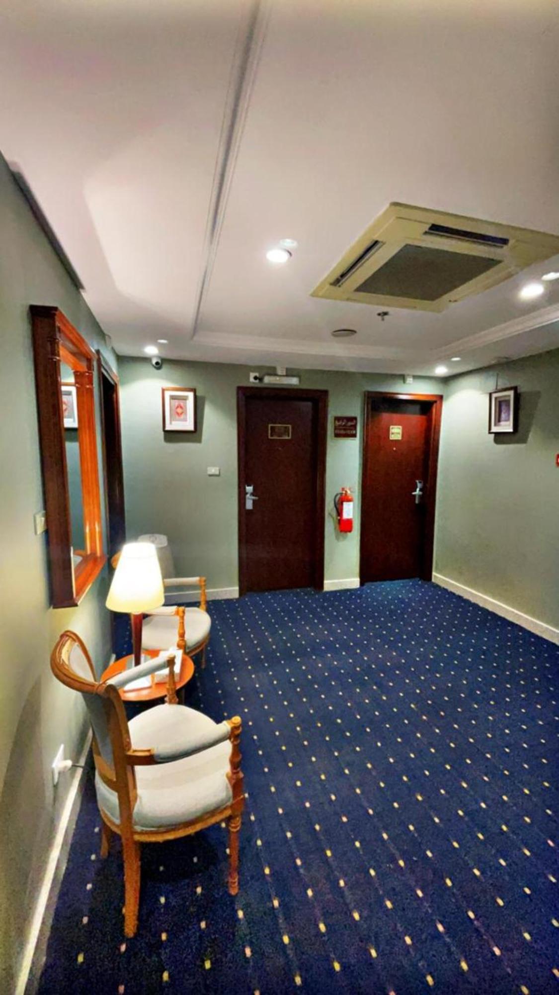 فندق المروج كريم Almorooj Kareem Hotel Джеда Екстериор снимка