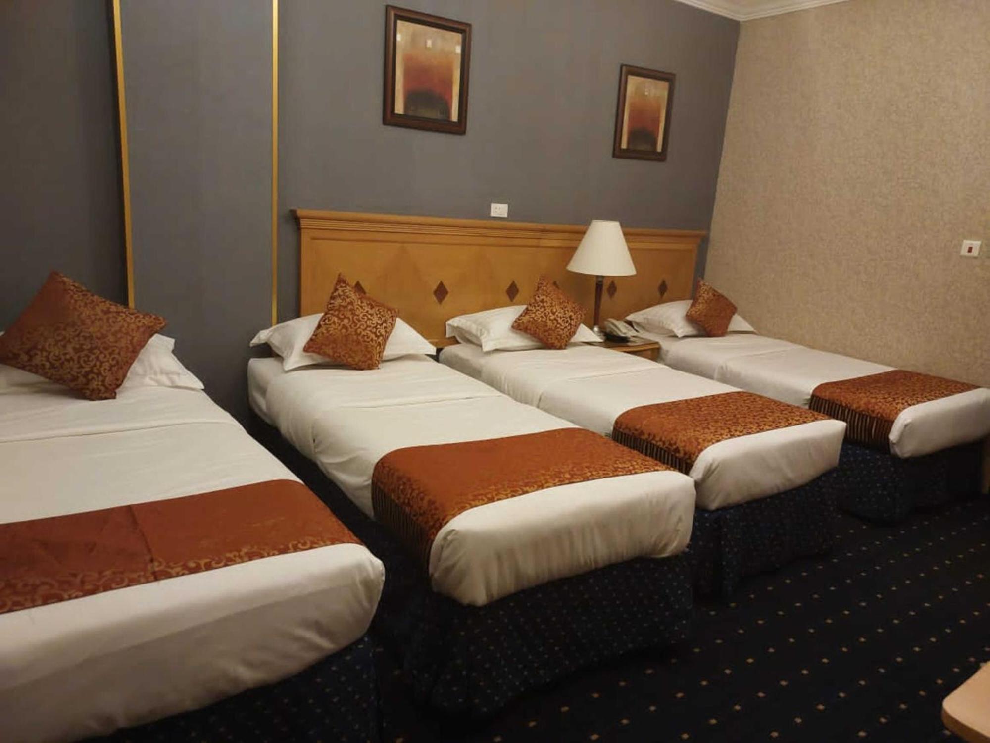 فندق المروج كريم Almorooj Kareem Hotel Джеда Екстериор снимка