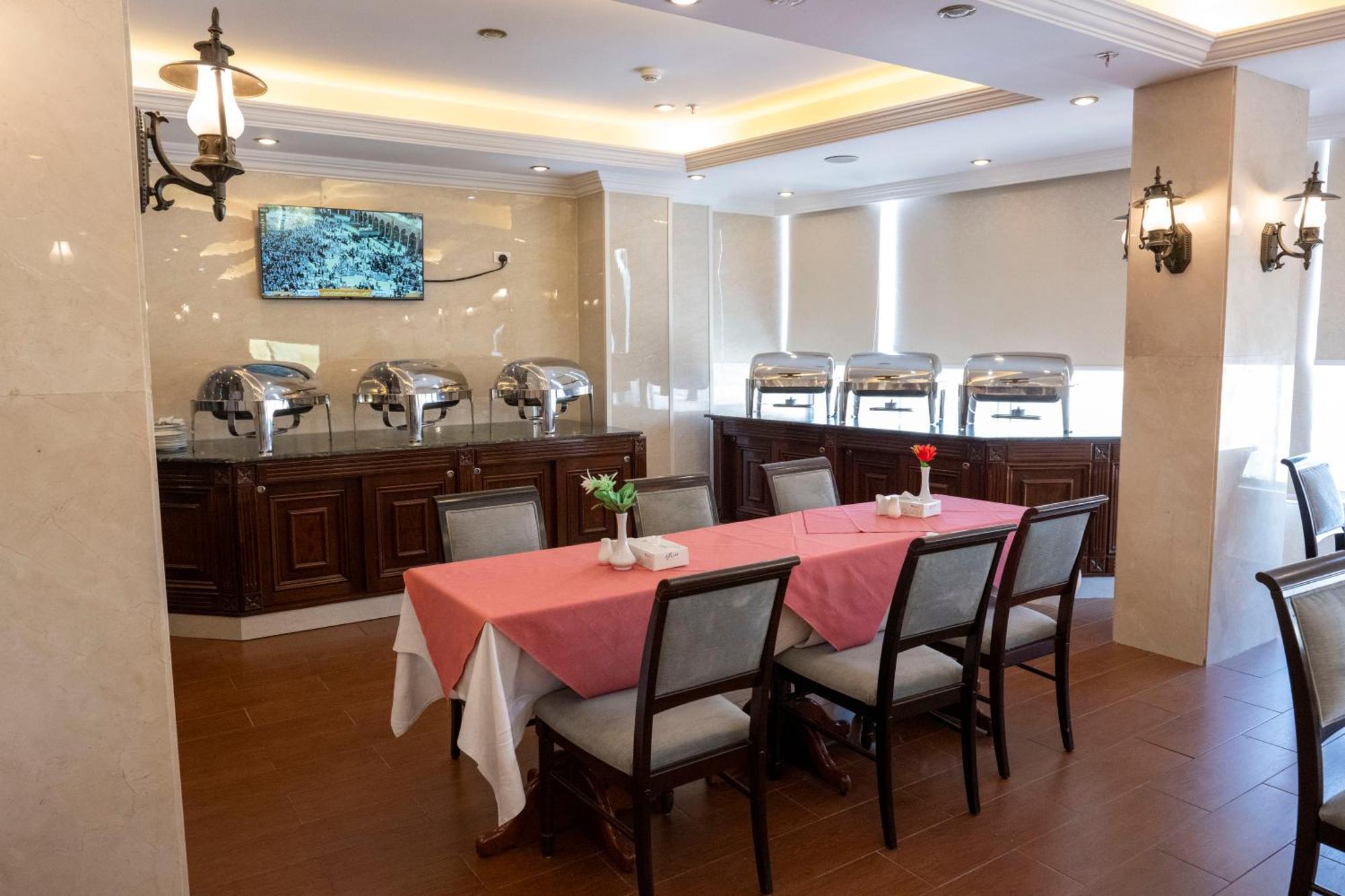 فندق المروج كريم Almorooj Kareem Hotel Джеда Екстериор снимка