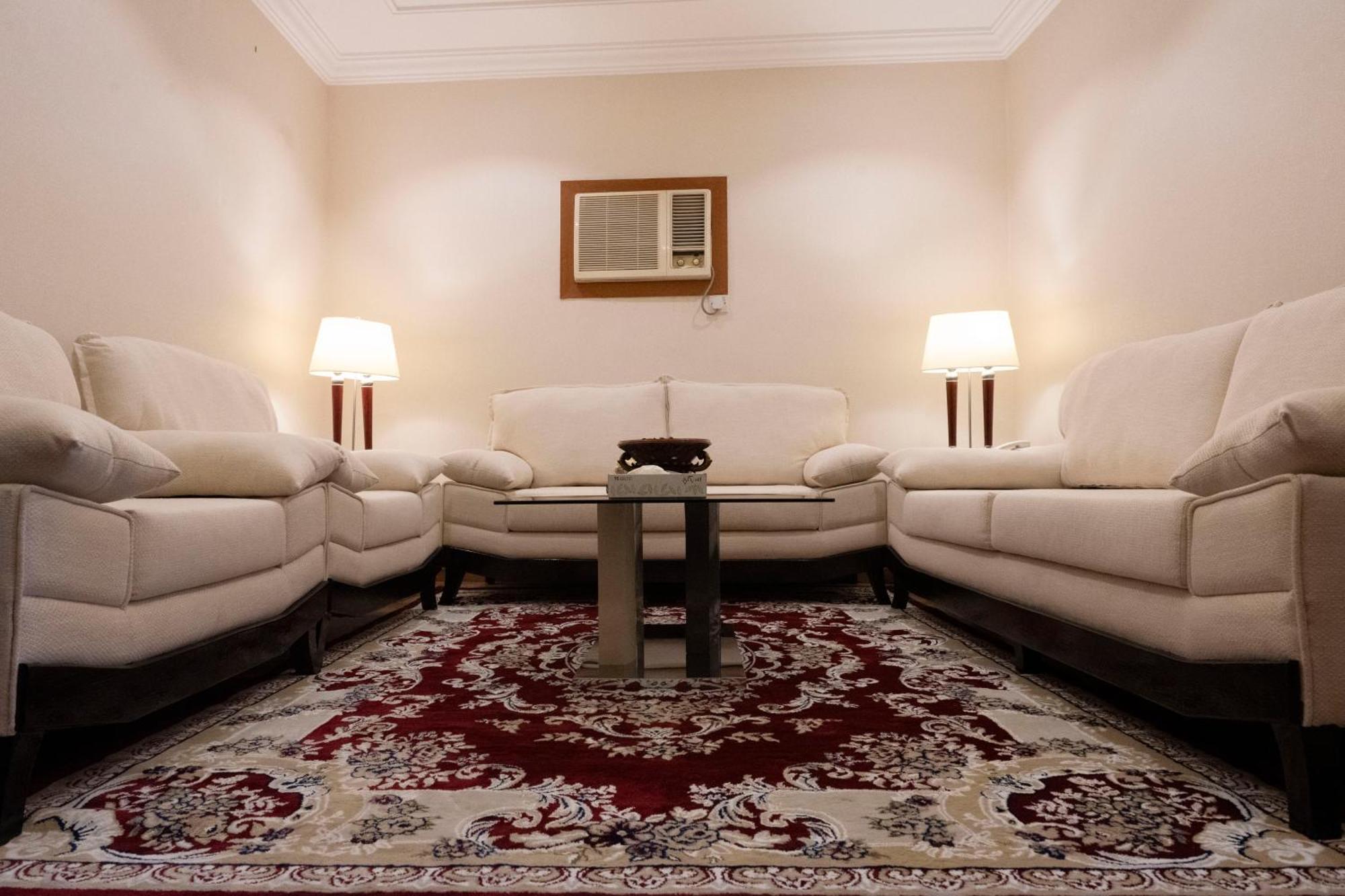 فندق المروج كريم Almorooj Kareem Hotel Джеда Екстериор снимка