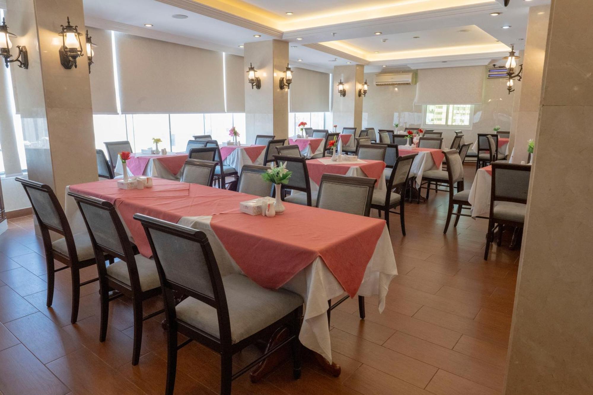 فندق المروج كريم Almorooj Kareem Hotel Джеда Екстериор снимка
