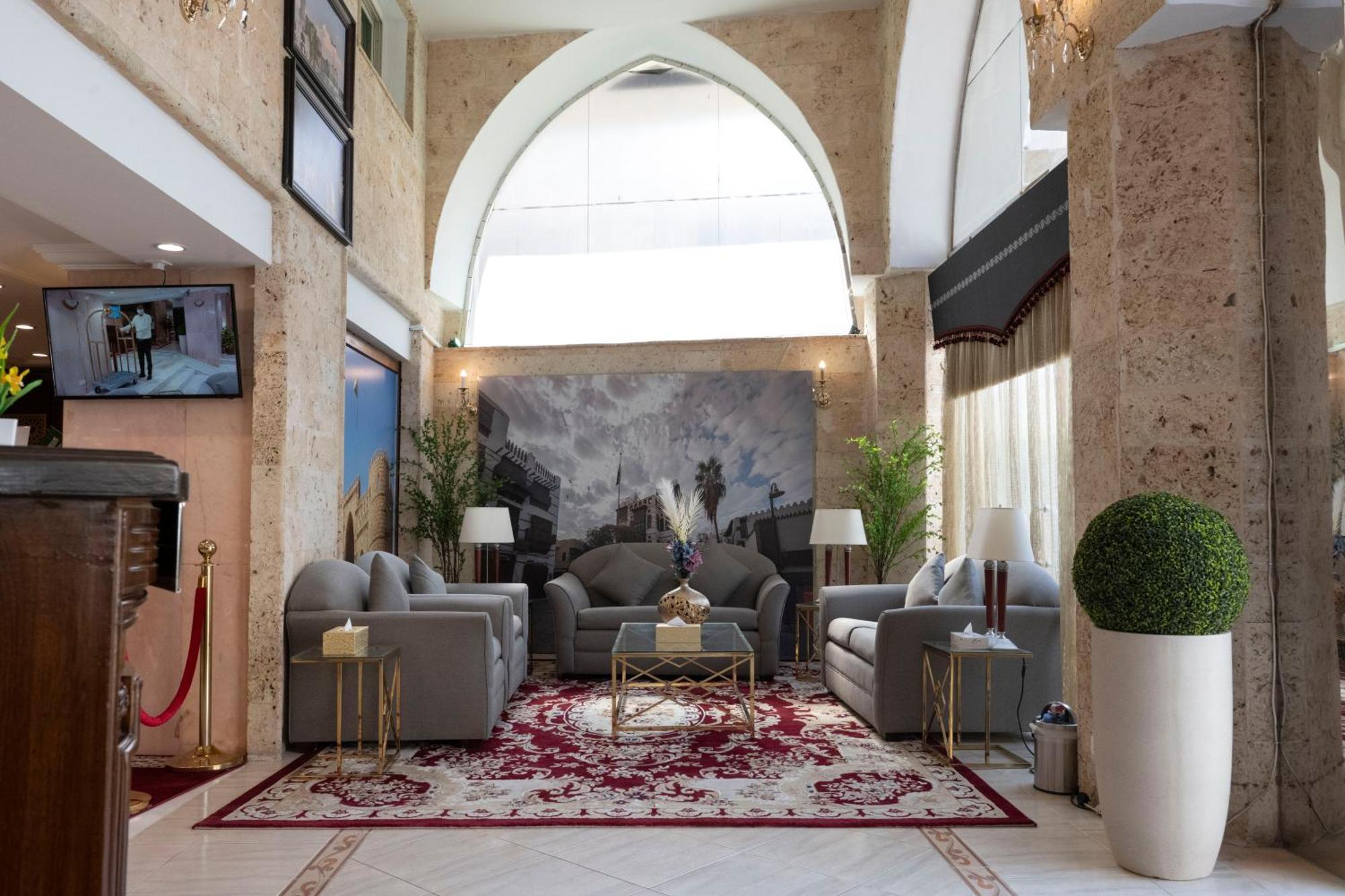 فندق المروج كريم Almorooj Kareem Hotel Джеда Екстериор снимка