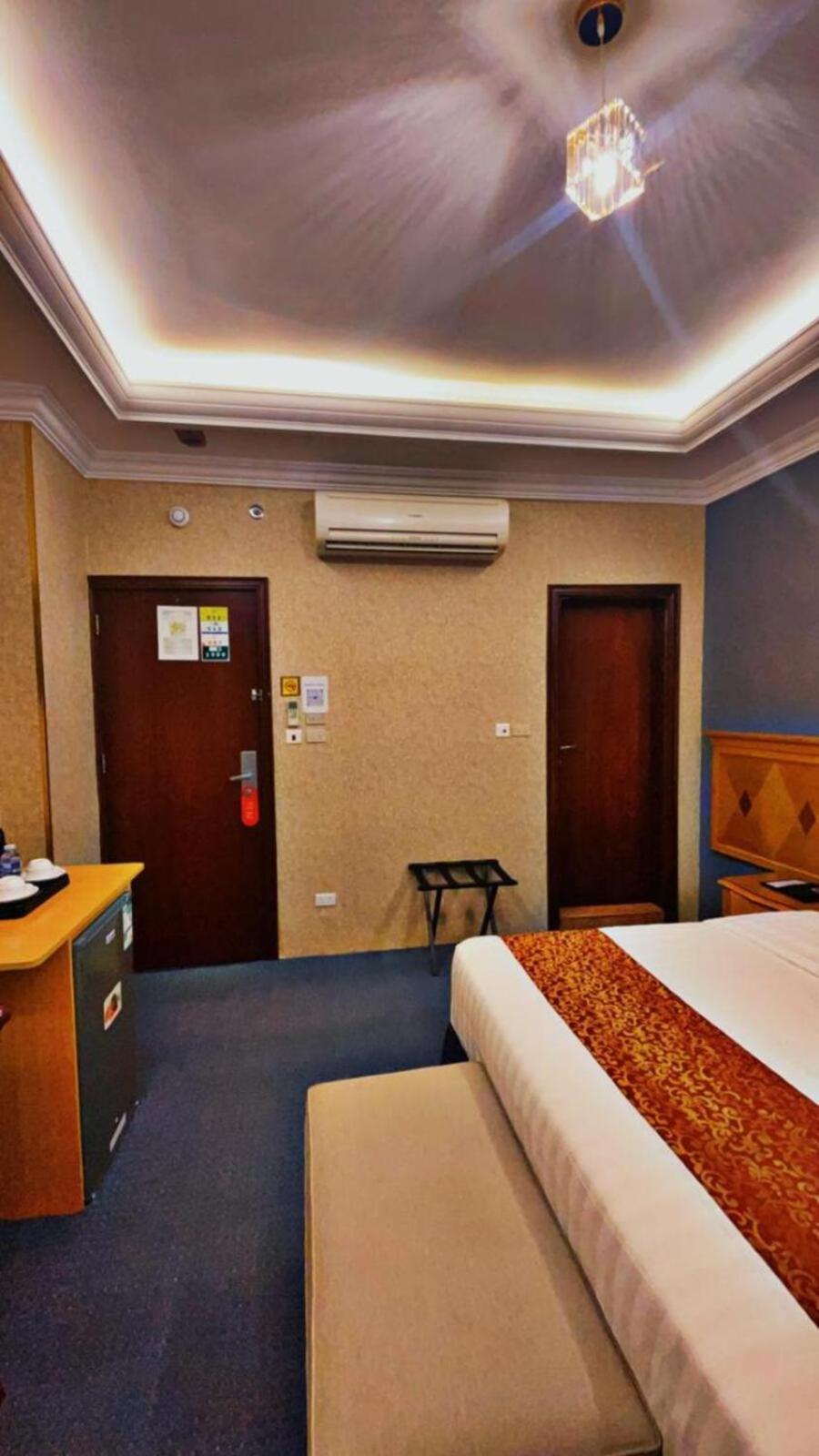 فندق المروج كريم Almorooj Kareem Hotel Джеда Екстериор снимка
