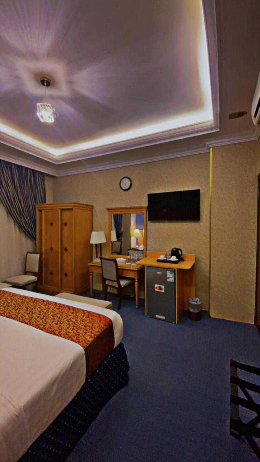 فندق المروج كريم Almorooj Kareem Hotel Джеда Екстериор снимка
